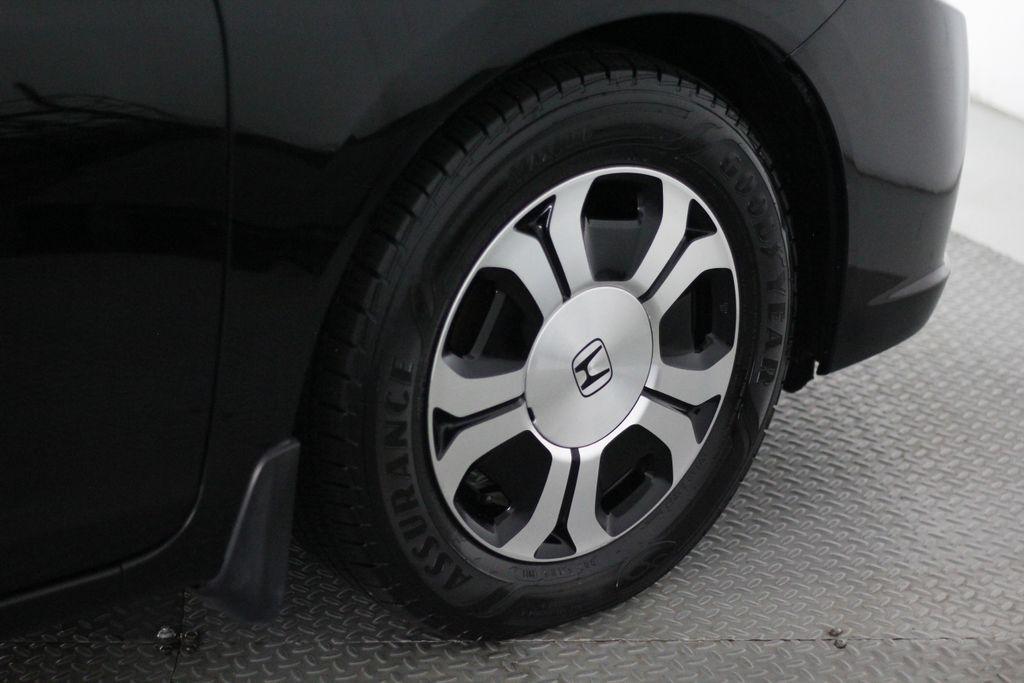 Honda Civic Hybrid 4dr Sdn L4 CVT 2014
