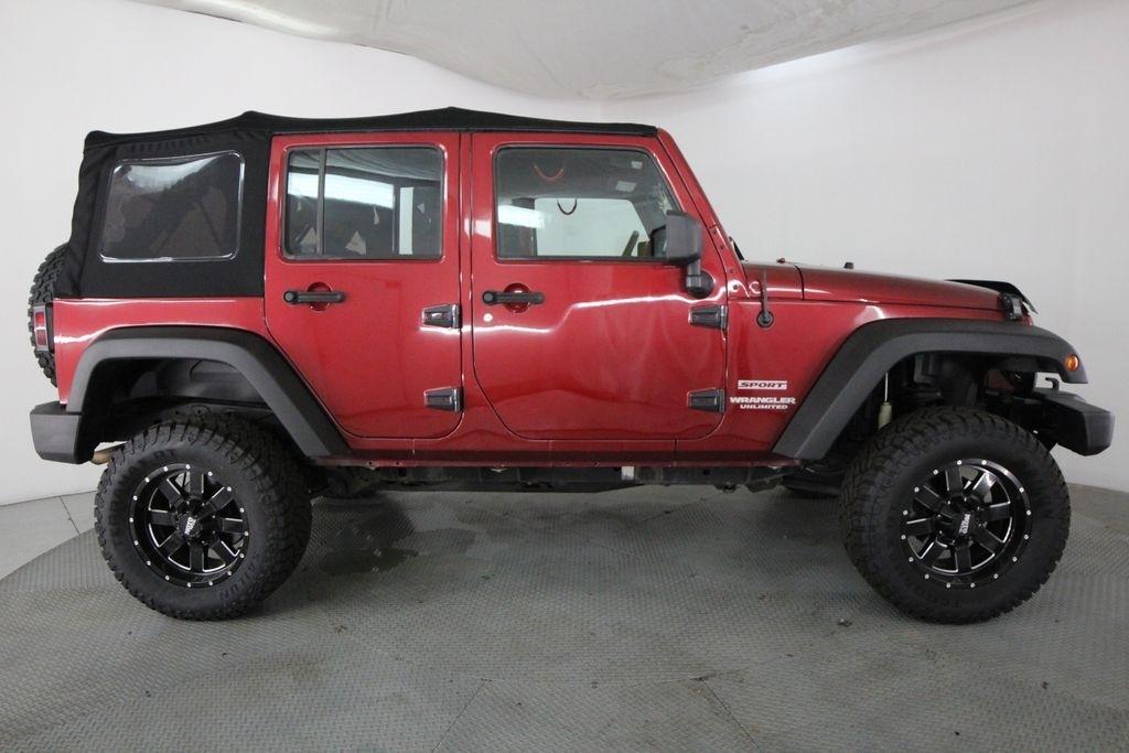 Jeep Wrangler Unlimited 4WD 4dr Sport 2013