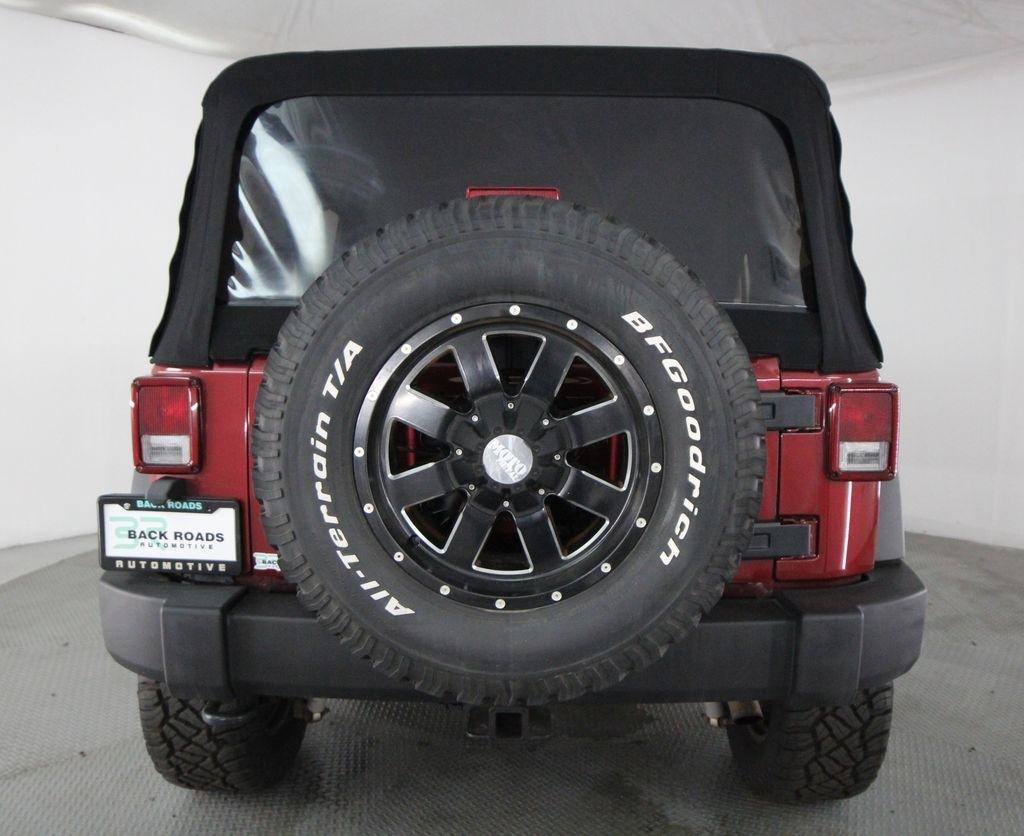 Jeep Wrangler Unlimited 4WD 4dr Sport 2013