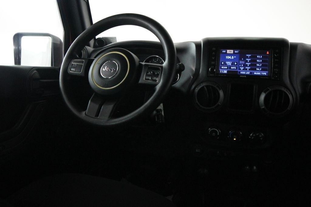 Jeep Wrangler Unlimited 4WD 4dr Sport 2013