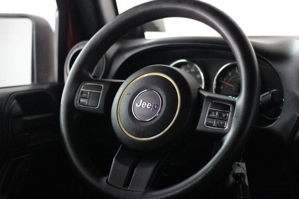 Jeep Wrangler Unlimited 4WD 4dr Sport 2013