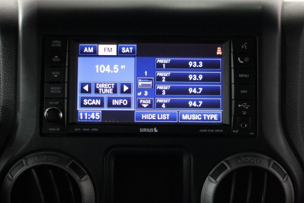 Jeep Wrangler Unlimited 4WD 4dr Sport 2013