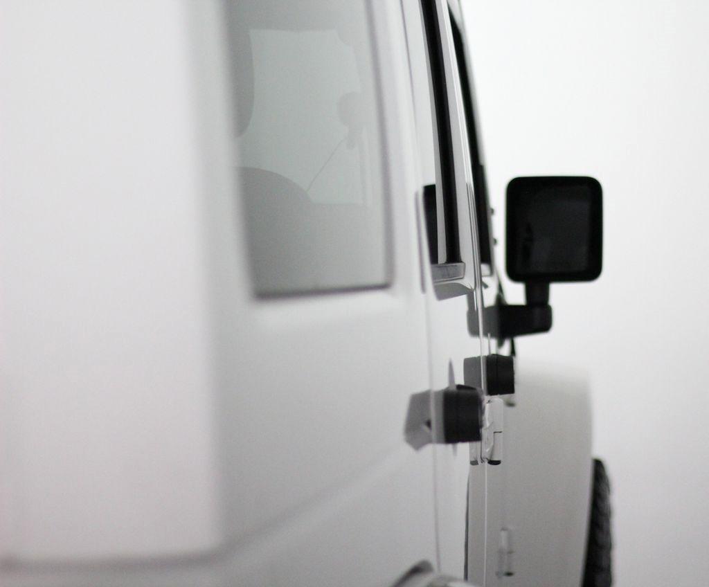 Jeep Wrangler Unlimited 4WD 4dr Sahara 2015