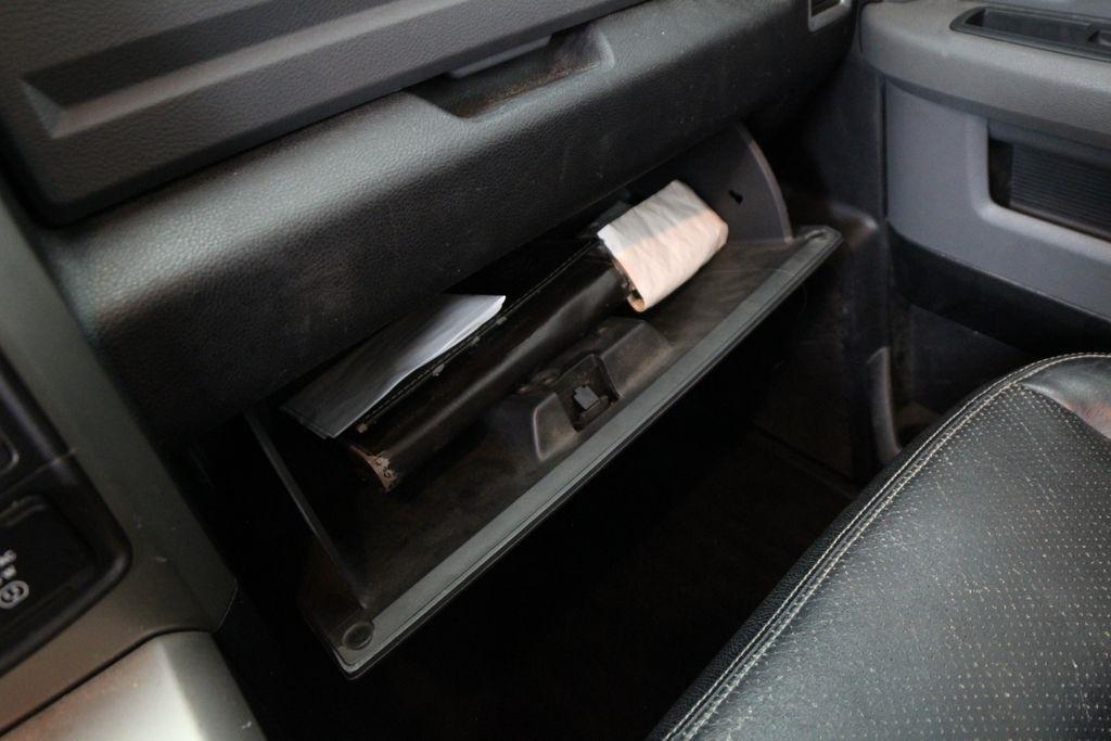 RAM 1500 4WD Crew Cab 140.5" Big Horn 2015