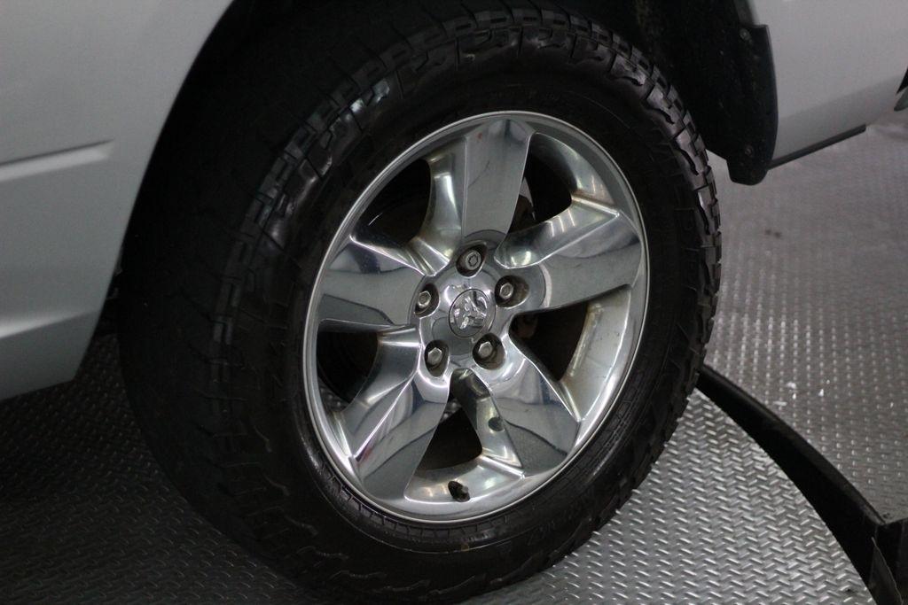 RAM 1500 4WD Crew Cab 140.5" Big Horn 2015