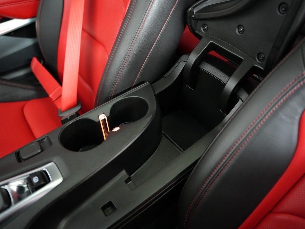 Chevrolet Camaro 2dr Cpe 3LT 2024