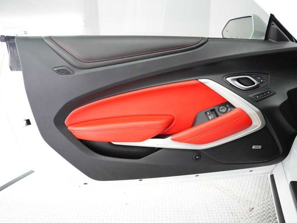 Chevrolet Camaro 2dr Cpe 3LT 2024