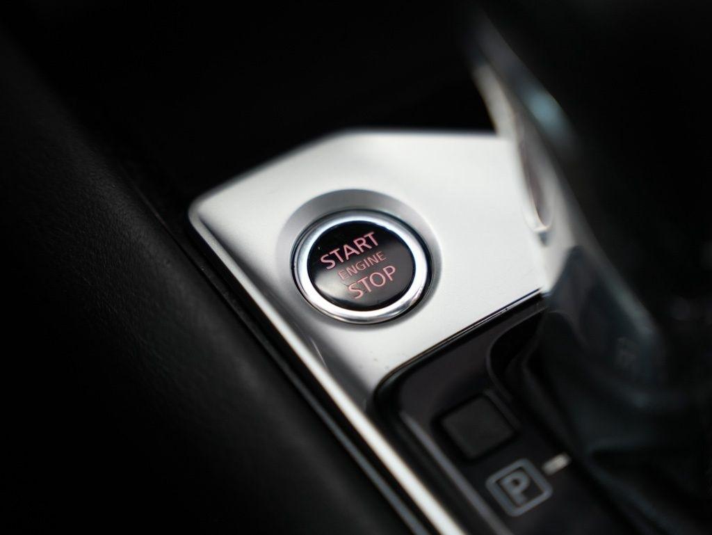 Nissan Altima 2.5 SV Sedan 2021