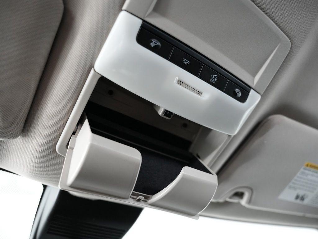 Nissan Altima 2.5 SV Sedan 2021