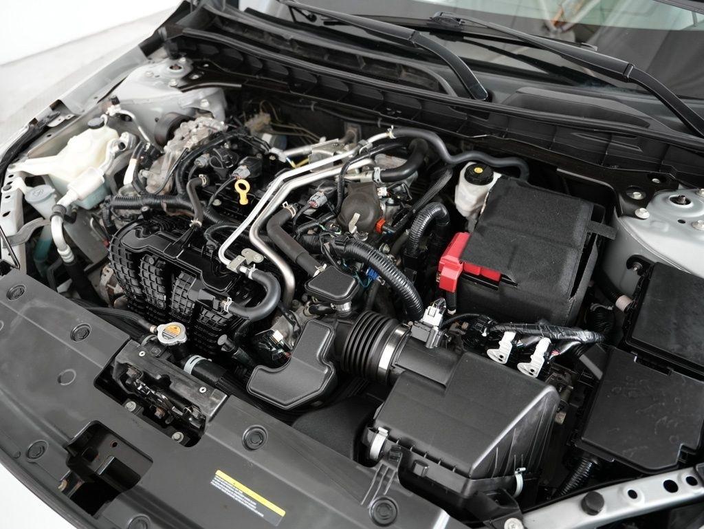Nissan Altima 2.5 SV Sedan 2021