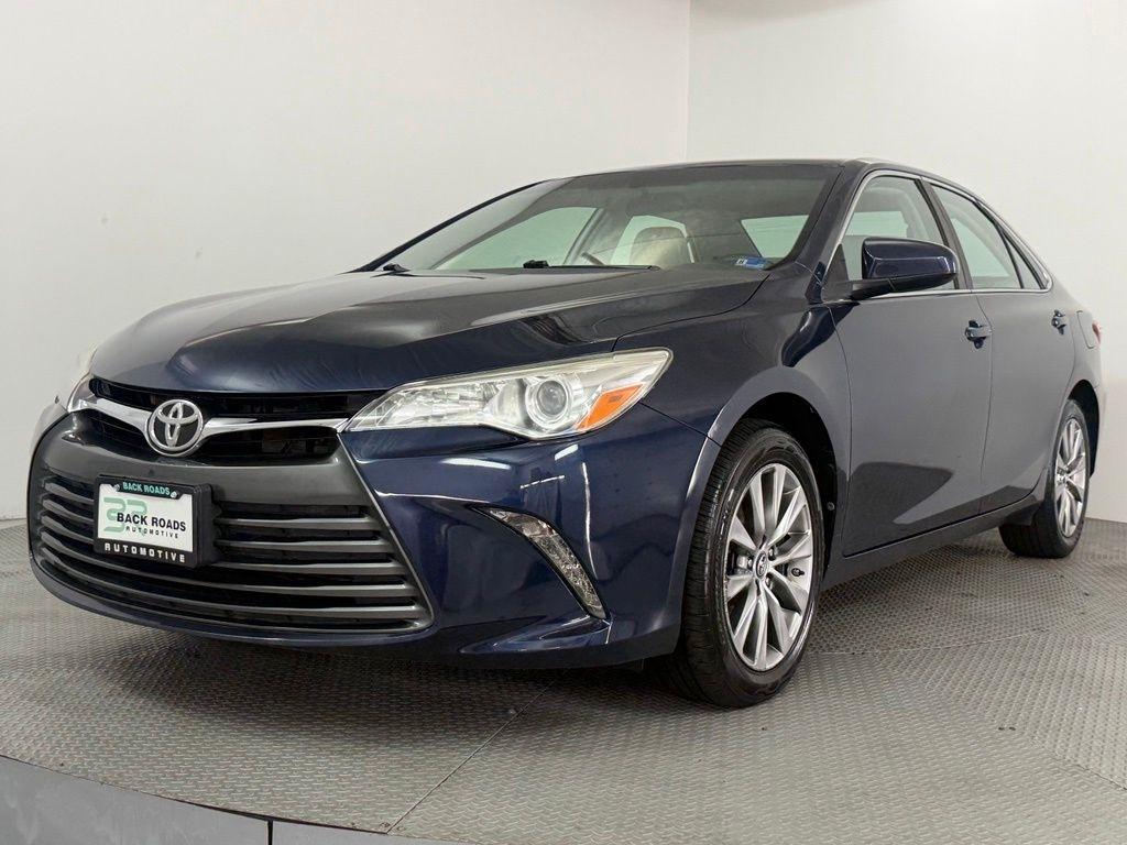 Toyota Camry XLE Auto (Natl) 2017