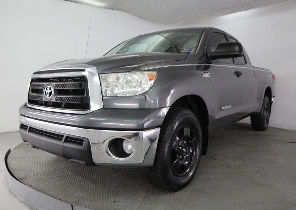 Toyota Tundra 2WD Truck Double Cab 5.7L V8 6-Spd AT (Natl) 2012