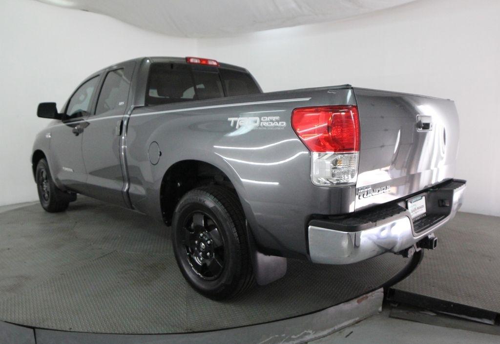 Toyota Tundra 2WD Truck Double Cab 5.7L V8 6-Spd AT (Natl) 2012