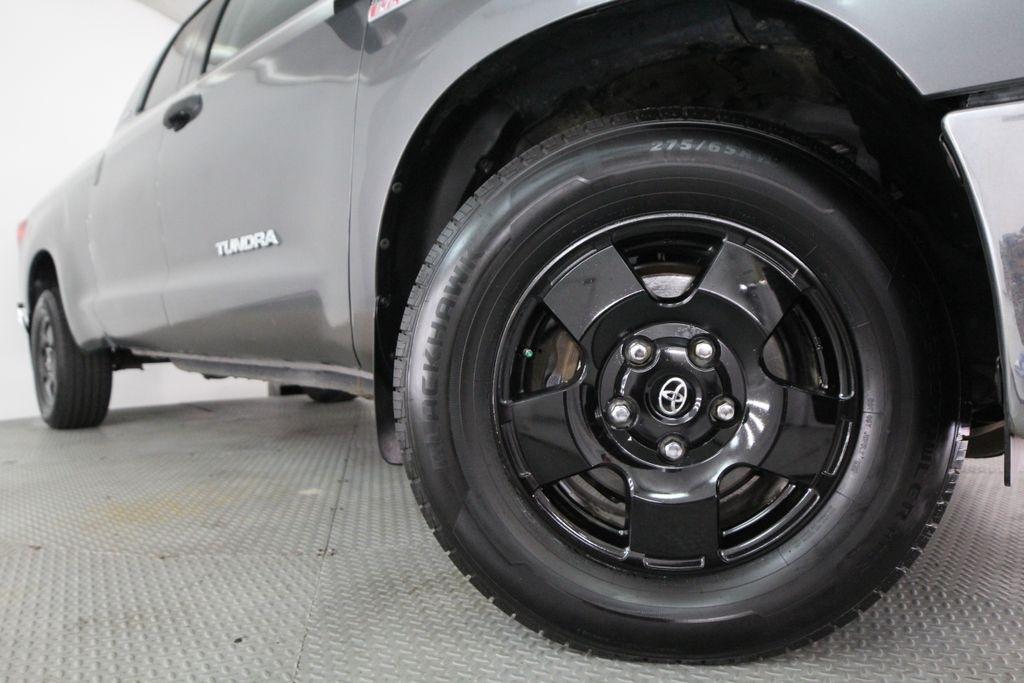 Toyota Tundra 2WD Truck Double Cab 5.7L V8 6-Spd AT (Natl) 2012