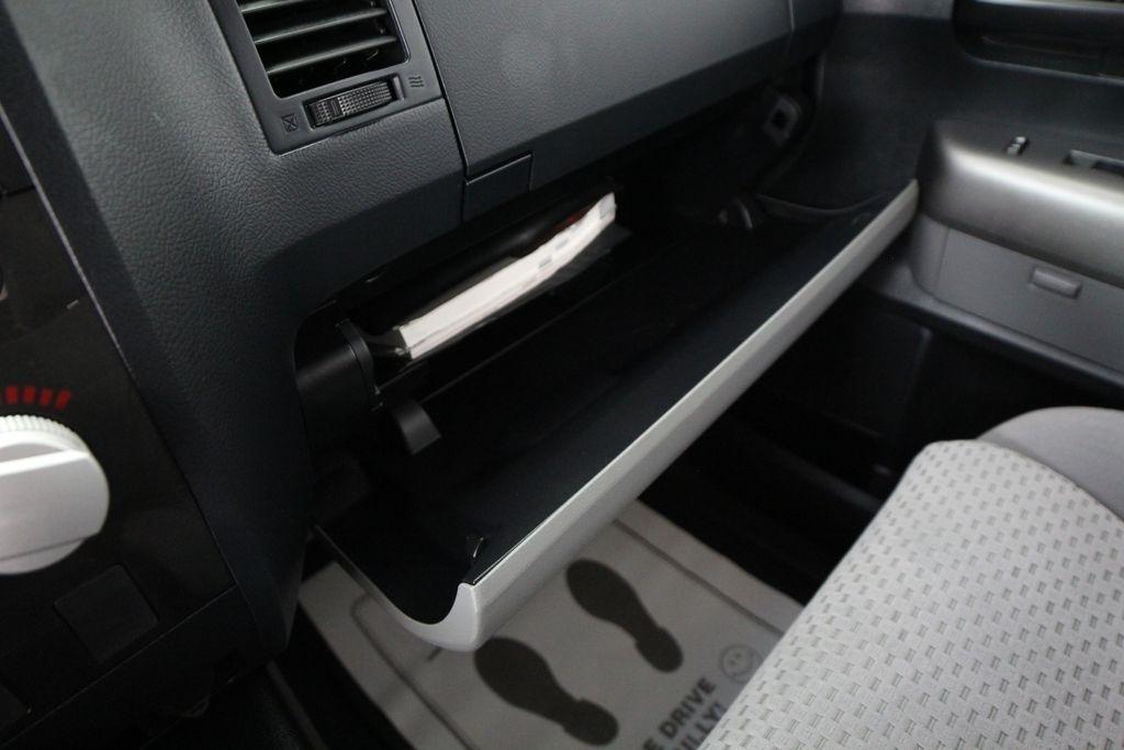 Toyota Tundra 2WD Truck Double Cab 5.7L V8 6-Spd AT (Natl) 2012