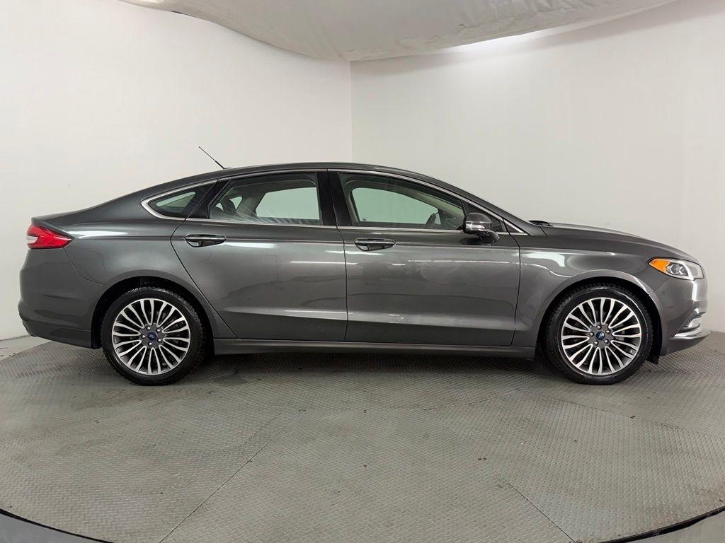 Ford Fusion SE FWD 2017