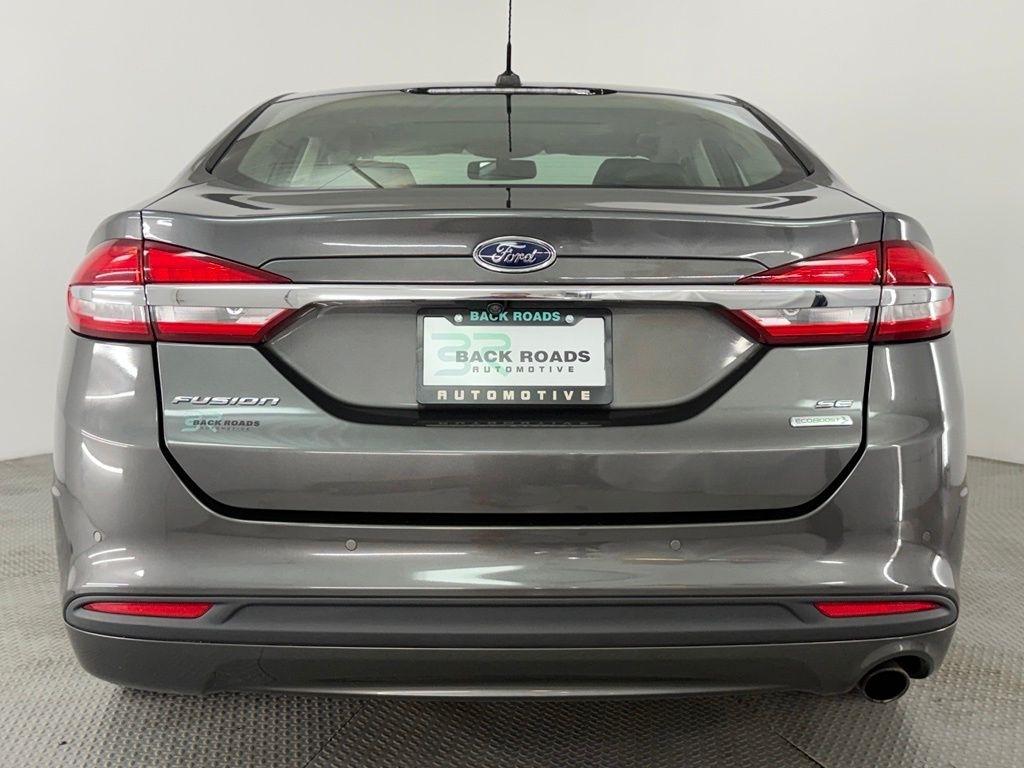 Ford Fusion SE FWD 2017