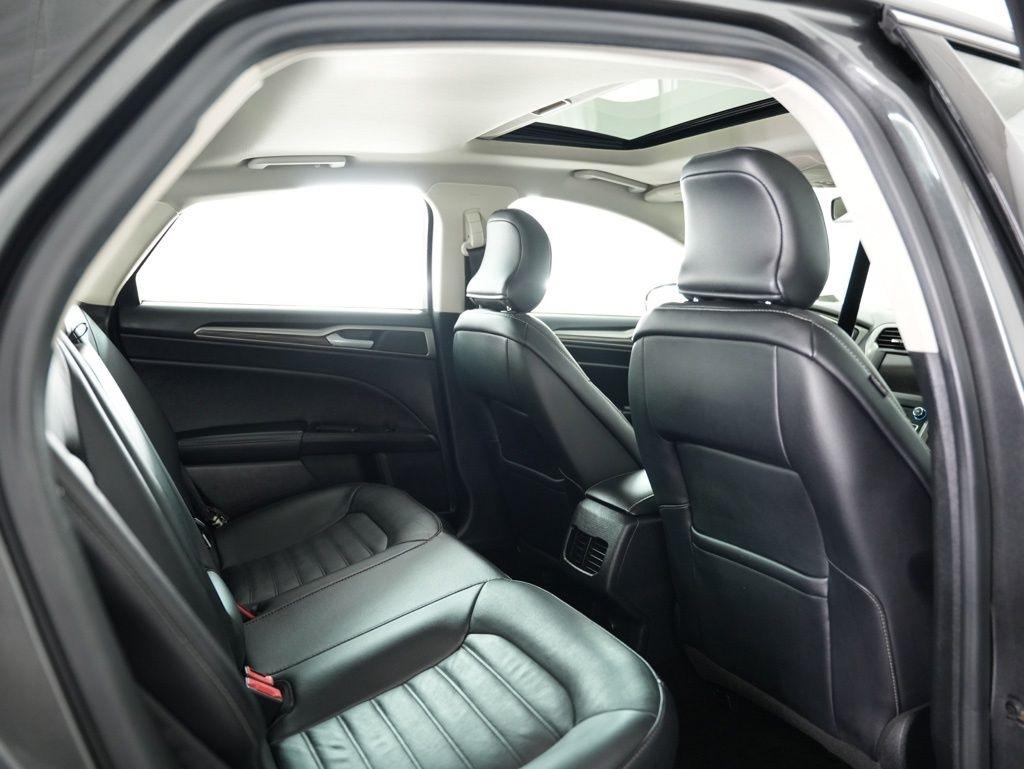 Ford Fusion SE FWD 2017