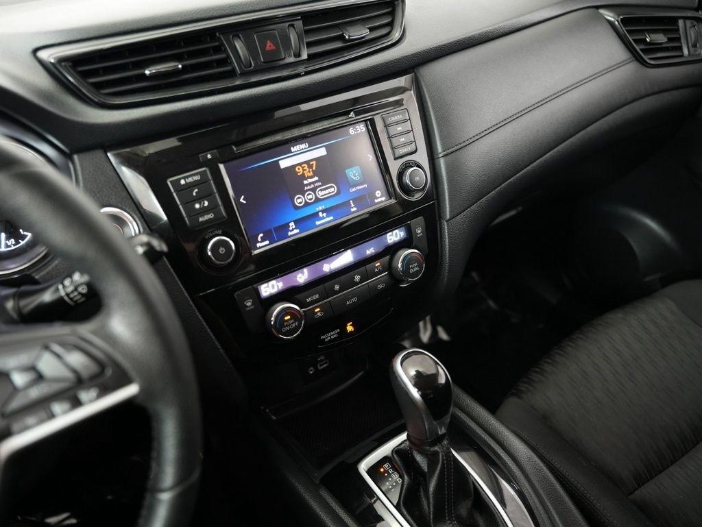 Nissan Rogue FWD SV 2020