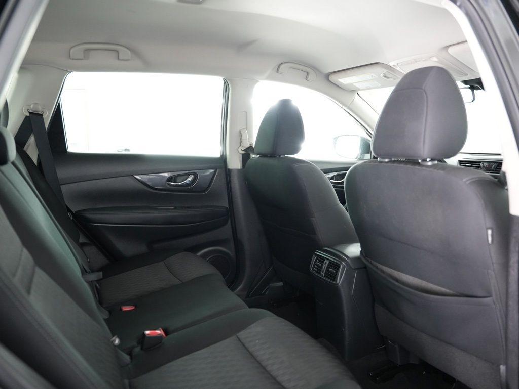 Nissan Rogue FWD SV 2020