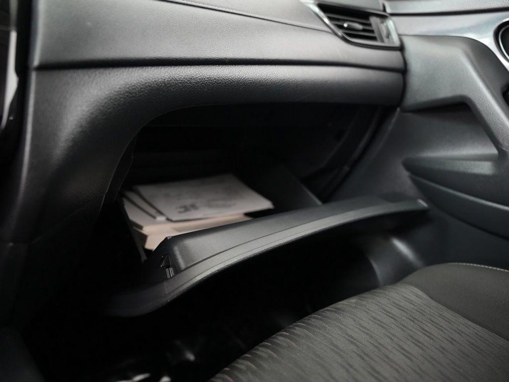 Nissan Rogue FWD SV 2020