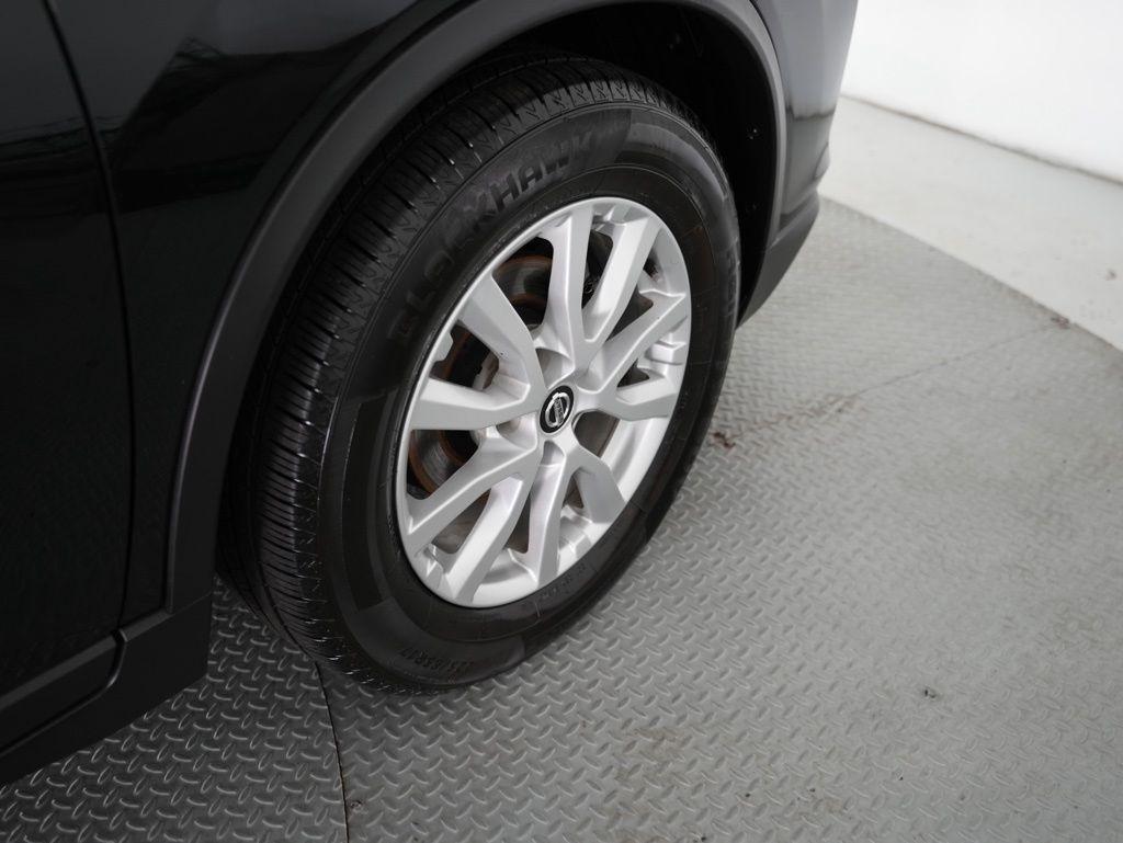 Nissan Rogue FWD SV 2020