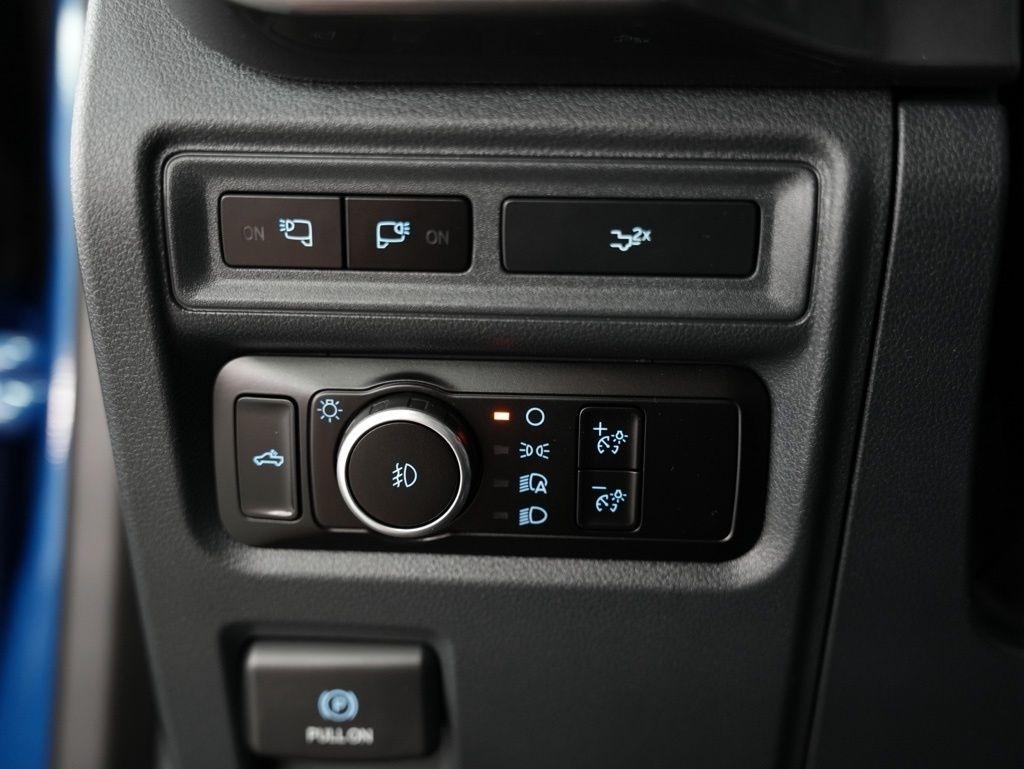 Ford F-150 King Ranch 4WD SuperCrew 5.5' Box 2023