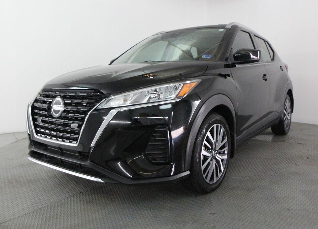 Nissan Kicks SV FWD 2021
