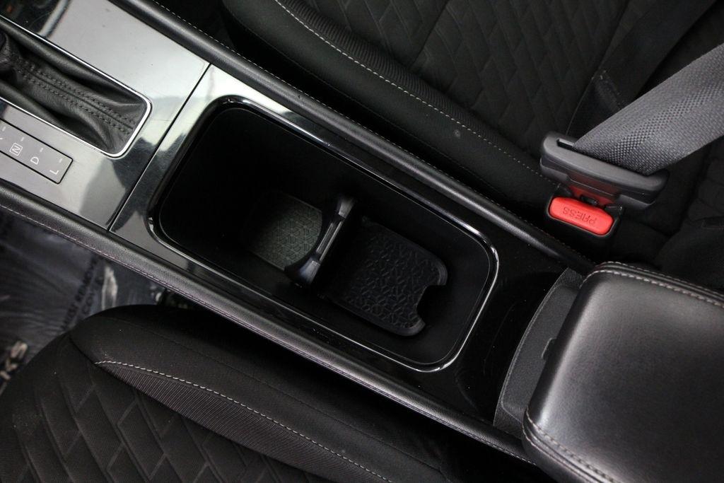 Nissan Kicks SV FWD 2021