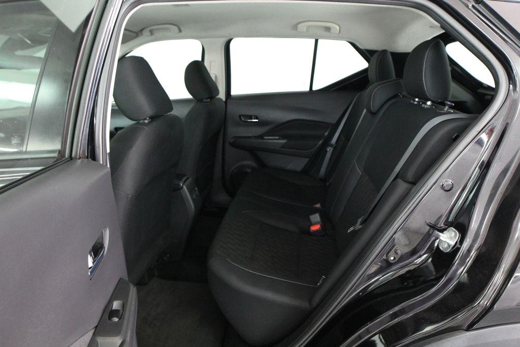Nissan Kicks SV FWD 2021