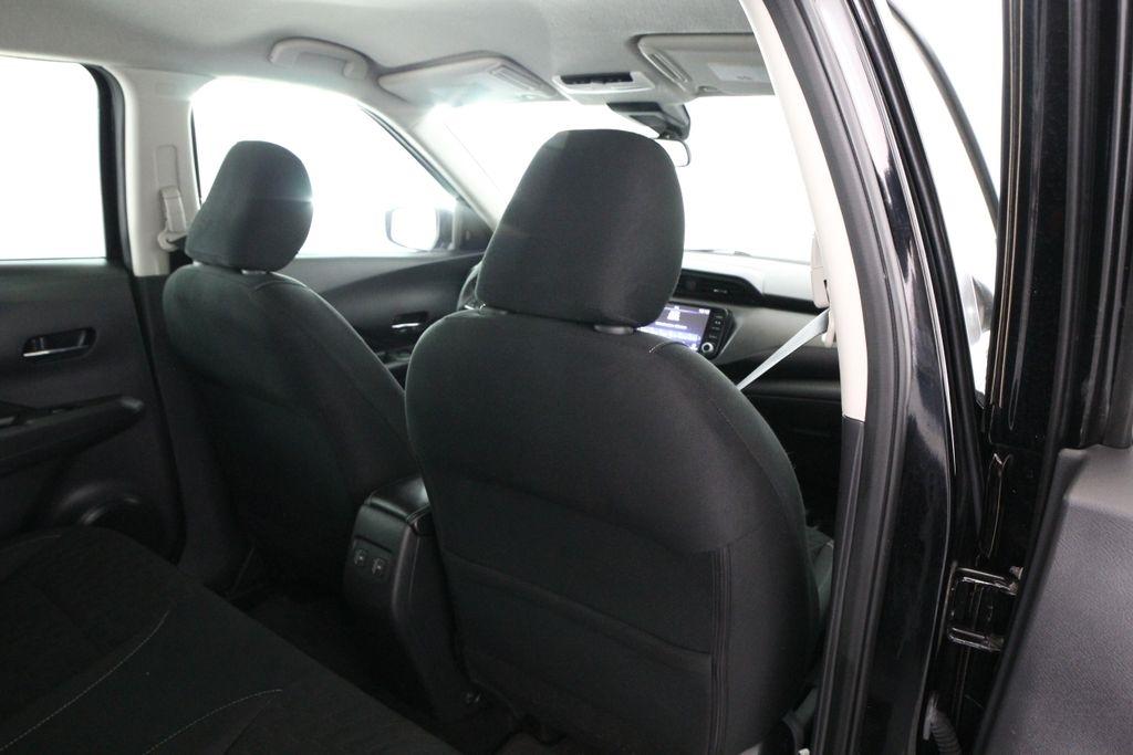 Nissan Kicks SV FWD 2021