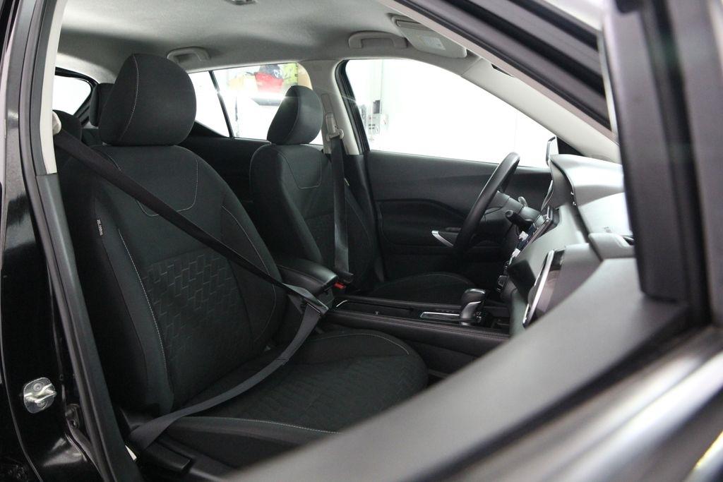 Nissan Kicks SV FWD 2021
