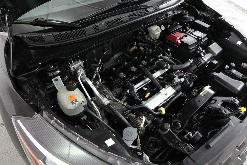 Nissan Kicks SV FWD 2021