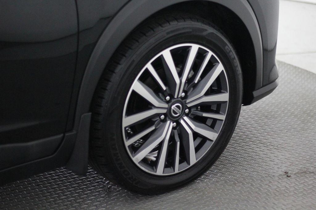Nissan Kicks SV FWD 2021