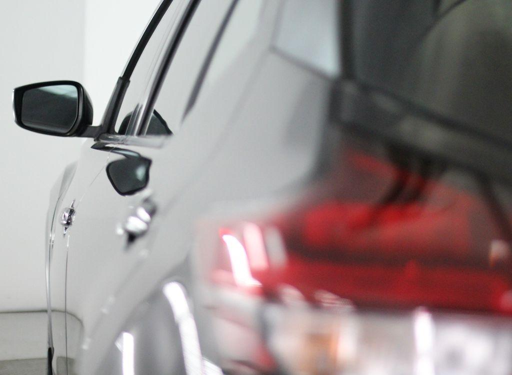 Nissan Kicks SV FWD 2021