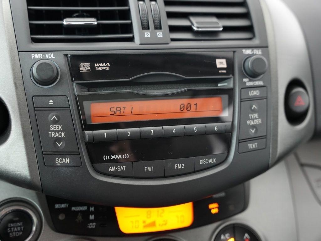 Toyota RAV4 4WD 4dr 4-cyl 4-Spd AT Ltd (Natl) 2011