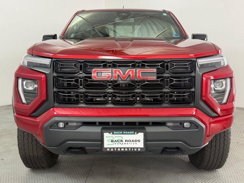 GMC Canyon 2WD Crew Cab Elevation 2025