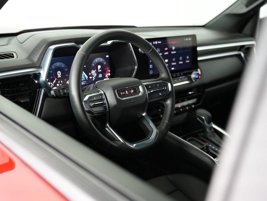 GMC Canyon 2WD Crew Cab Elevation 2025