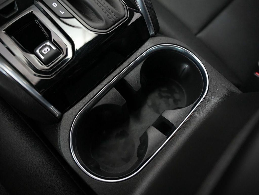 GMC Canyon 2WD Crew Cab Elevation 2025