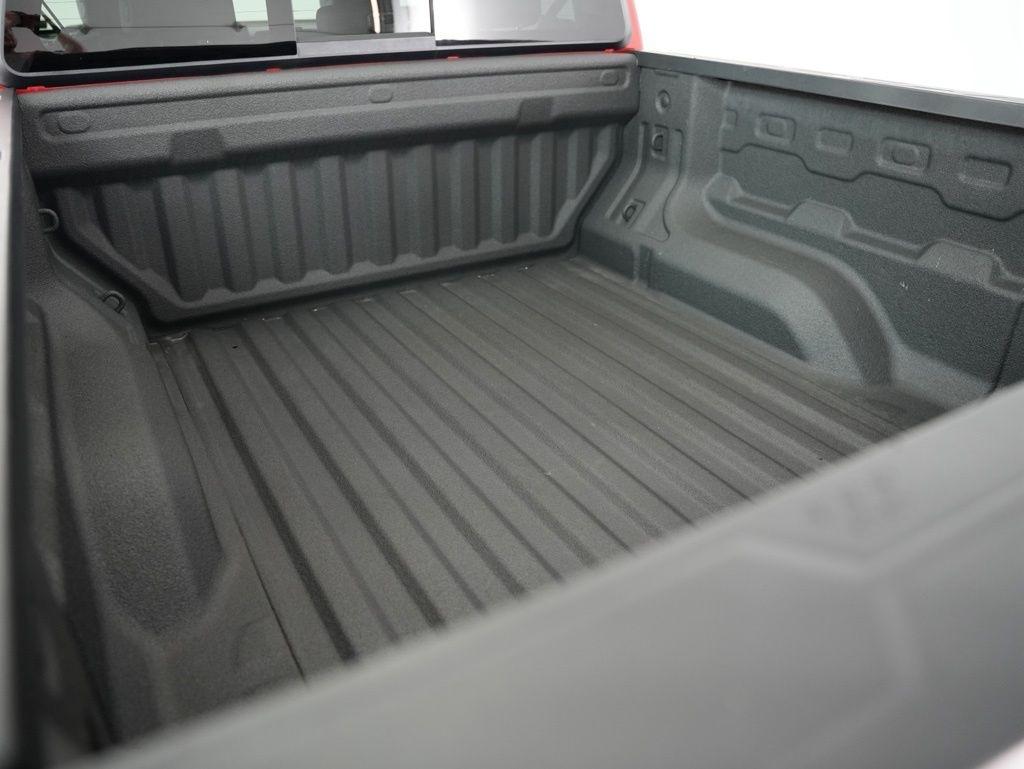 GMC Canyon 2WD Crew Cab Elevation 2025