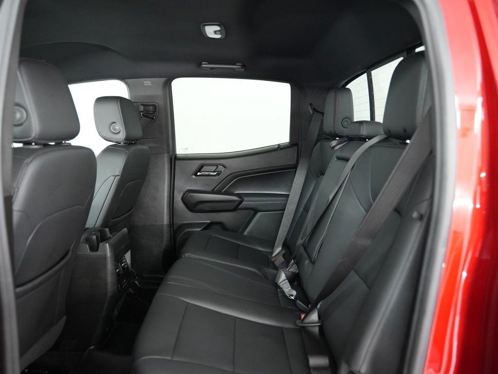 GMC Canyon 2WD Crew Cab Elevation 2025