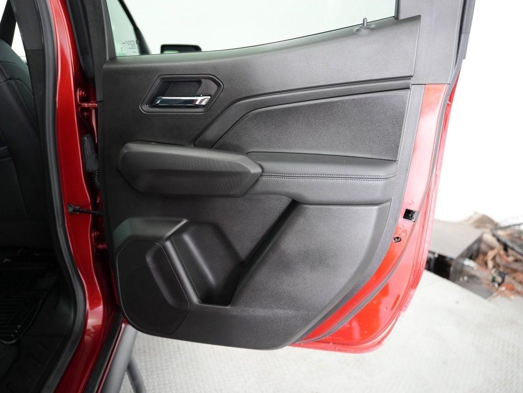GMC Canyon 2WD Crew Cab Elevation 2025