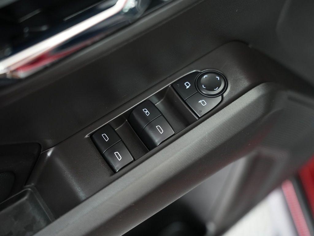 GMC Canyon 2WD Crew Cab Elevation 2025