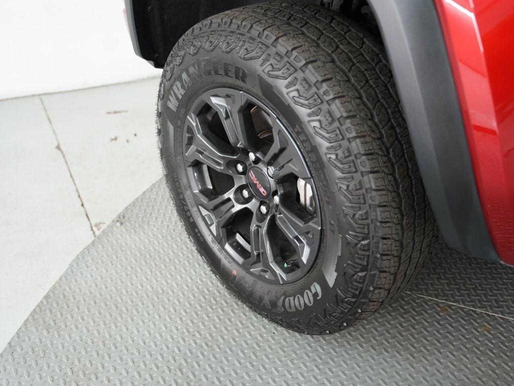 GMC Canyon 2WD Crew Cab Elevation 2025
