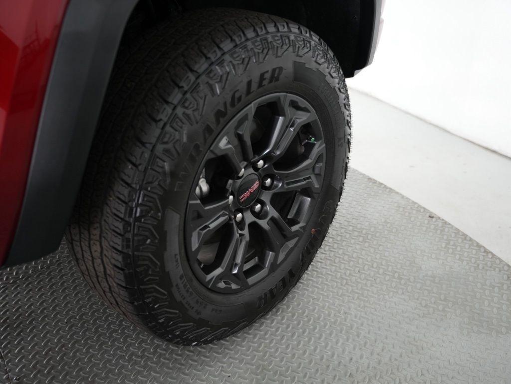GMC Canyon 2WD Crew Cab Elevation 2025