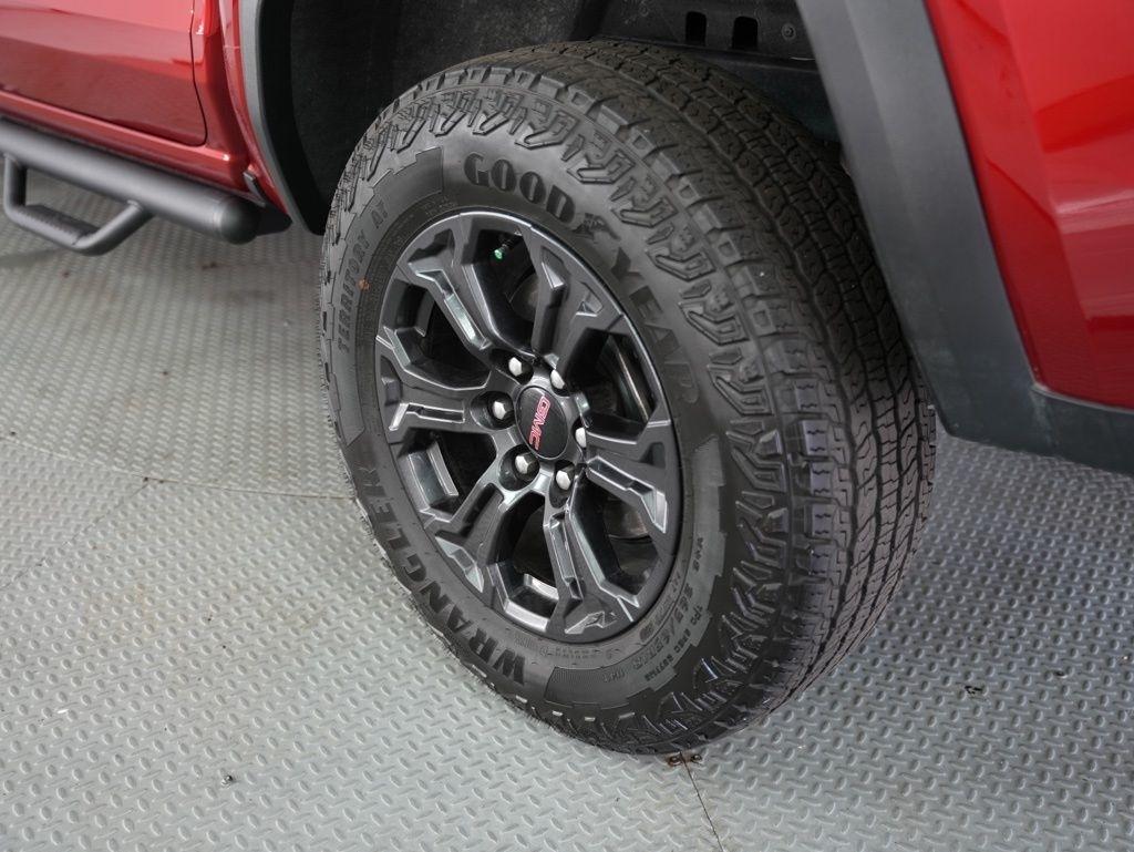GMC Canyon 2WD Crew Cab Elevation 2025