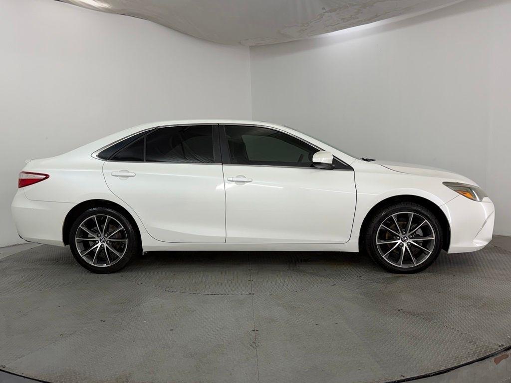 Toyota Camry 4dr Sdn V6 Auto XSE (Natl) 2015
