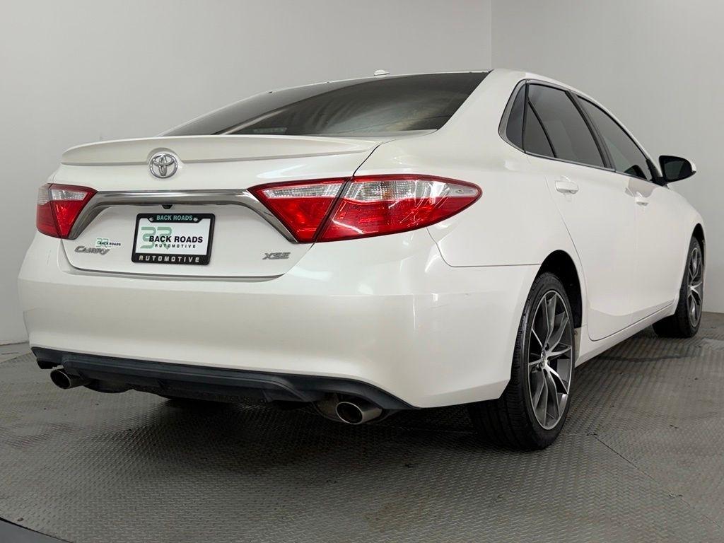 Toyota Camry 4dr Sdn V6 Auto XSE (Natl) 2015