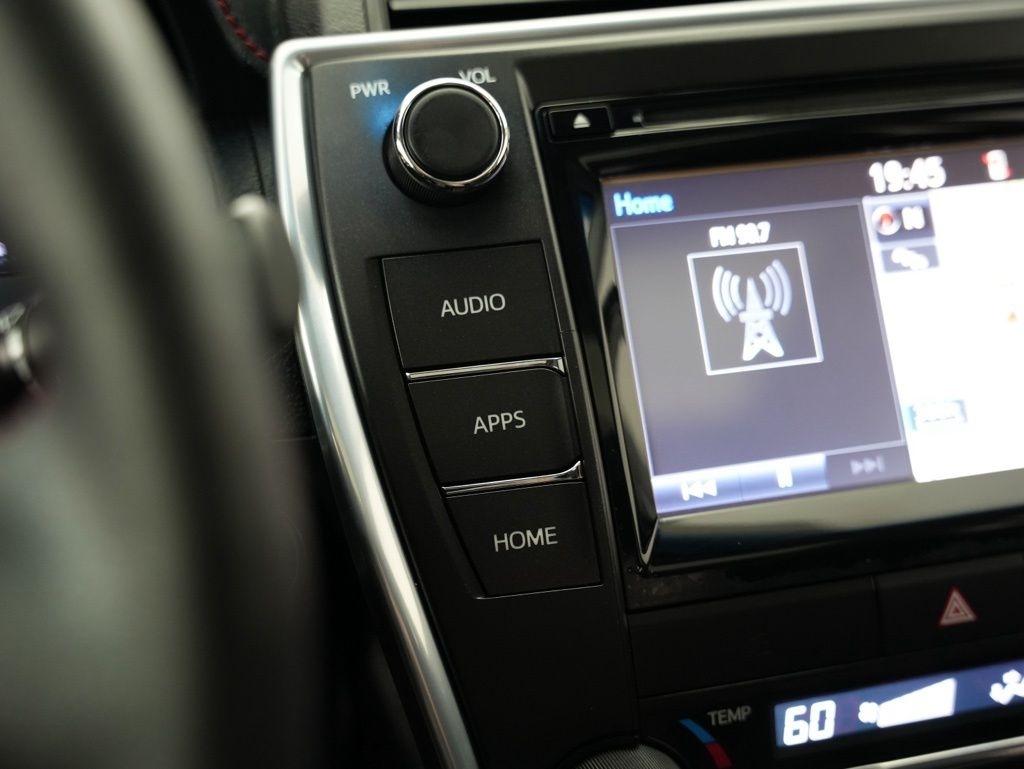 Toyota Camry 4dr Sdn V6 Auto XSE (Natl) 2015