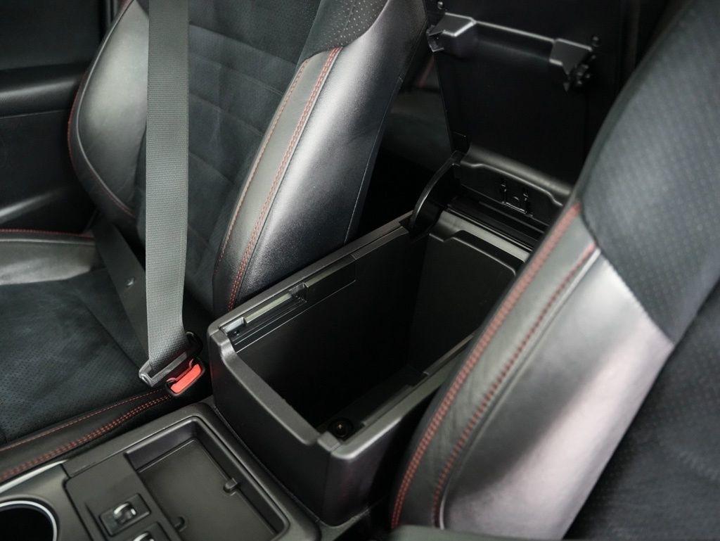 Toyota Camry 4dr Sdn V6 Auto XSE (Natl) 2015